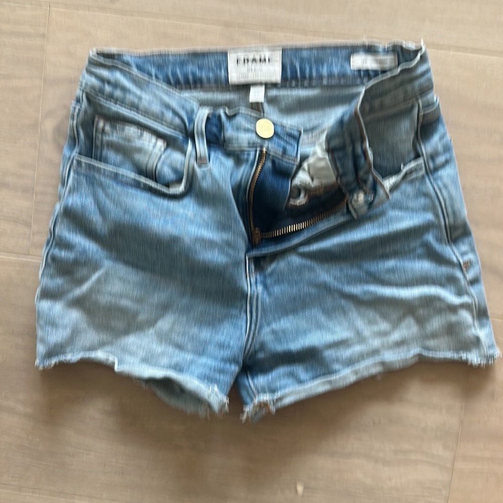 Frame Shorts - Picture 3 of 4